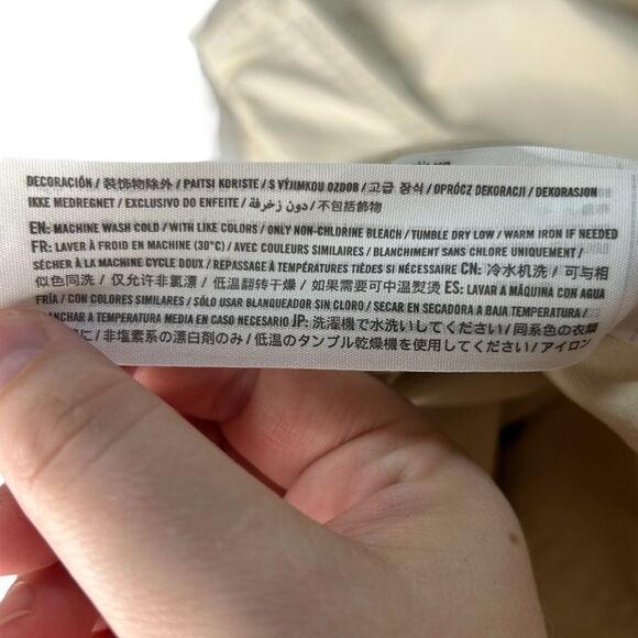 Hollister Women’s 24 Ultra High Rise Baggy Cargo Pants Beige 3 Pocket Utility 00 - Picture 7 of 9